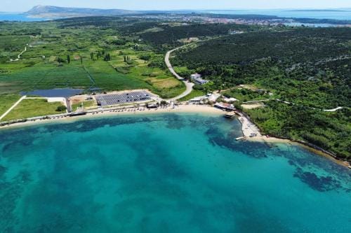 Apartments and rooms by the sea Stara Novalja, Pag - 11626 Hotel in Novalja