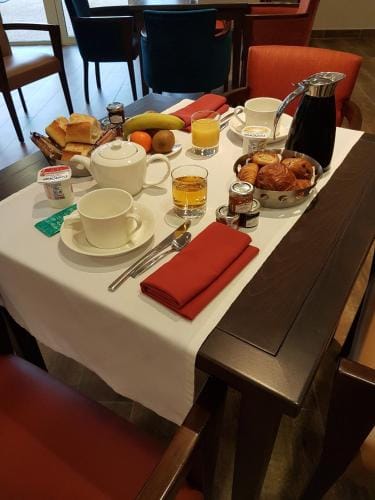 Domitys Les Greements d'Or - residence seniors Hotel in Douarnenez