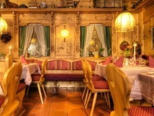 Hotel zur Post Hotel in Graach an der Mosel