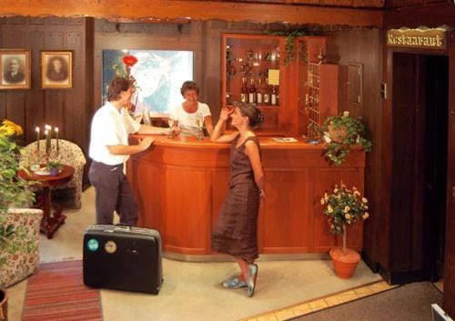 Hotel-Restaurant Moselblumchen Hotel in Graach an der Mosel