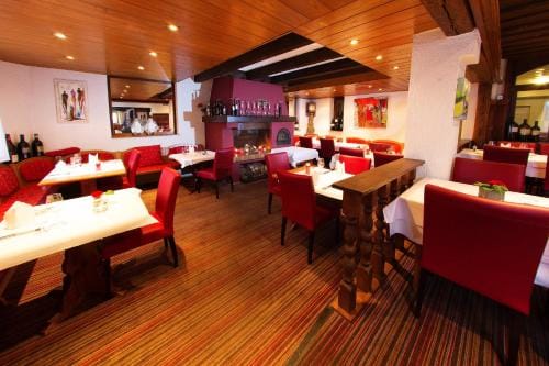 Ochsen Hotel & Restaurant Binzen / Basel Hotel in Weil am Rhein