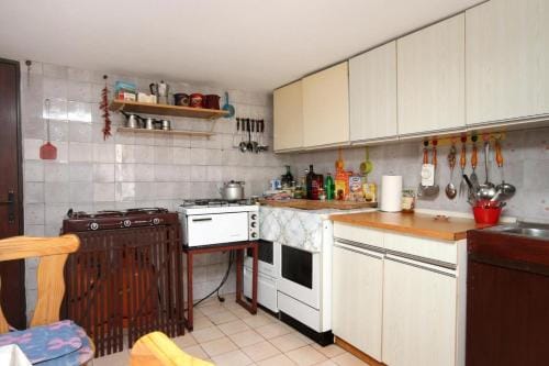 Twin Room Podaca 6824c Hotel in Dubrovnik-Neretva County