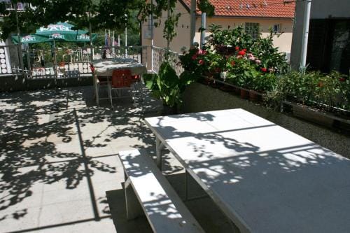 Twin Room Podaca 6824c Hotel in Dubrovnik-Neretva County
