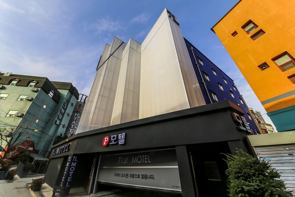 71 Street Motel Motel in Gyeonggi-do