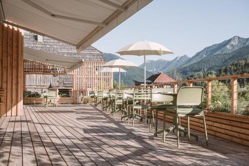 Hotel Neusacherhof Hotel in Carinthia, Austria