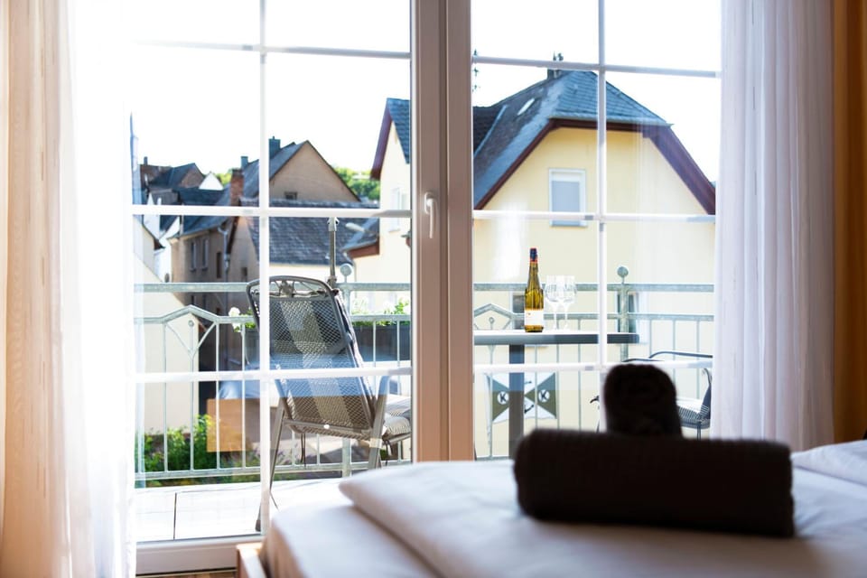 Hotel zum Moselstrand Hotel in Cochem-Zell