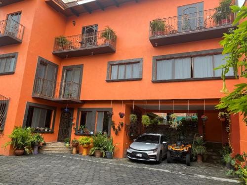 Flor de Cera Hotel in Tepoztlan