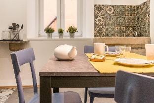 Brand new apartment for 4 guests + Wi-Fi Hotel in Trieste