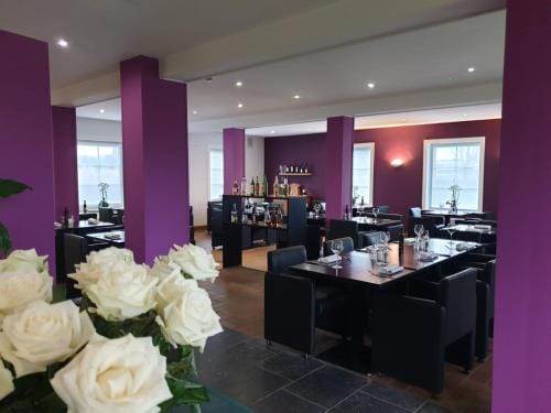 JFK Hotel Zelzate - Gent Hotel in Ghent