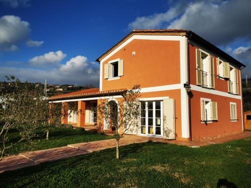 B&B Luna Nuova Hotel in Sarzana