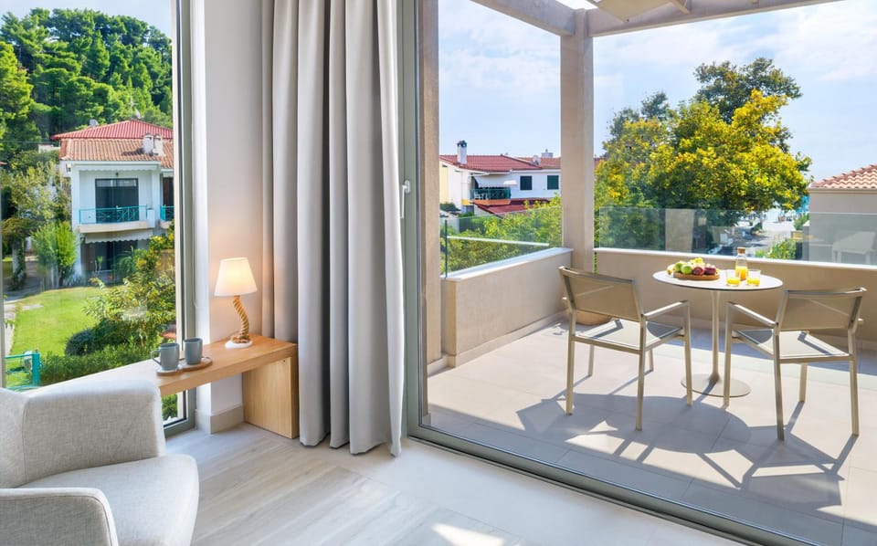 Cavo Delea Villas & Suites Hotel in Halkidiki