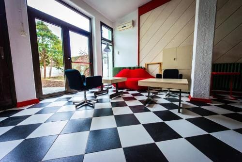 PB Urban Garden Stay with secured Parking Hotel in Vojvodina
