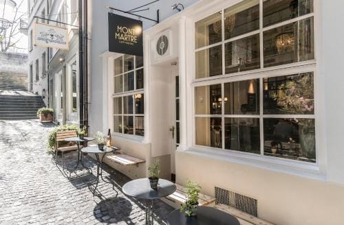Montmartre Hotel in Zurich City