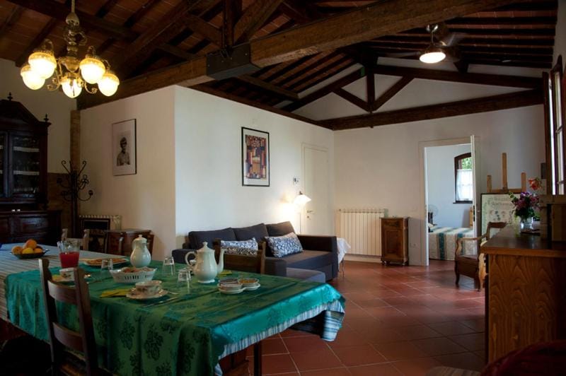 Agriturismo La Grotta Hotel in Lucca
