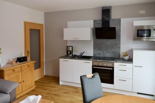 Ferienweingut Klaus Thiesen Gastezimmer und Apartments Hotel in Cochem-Zell