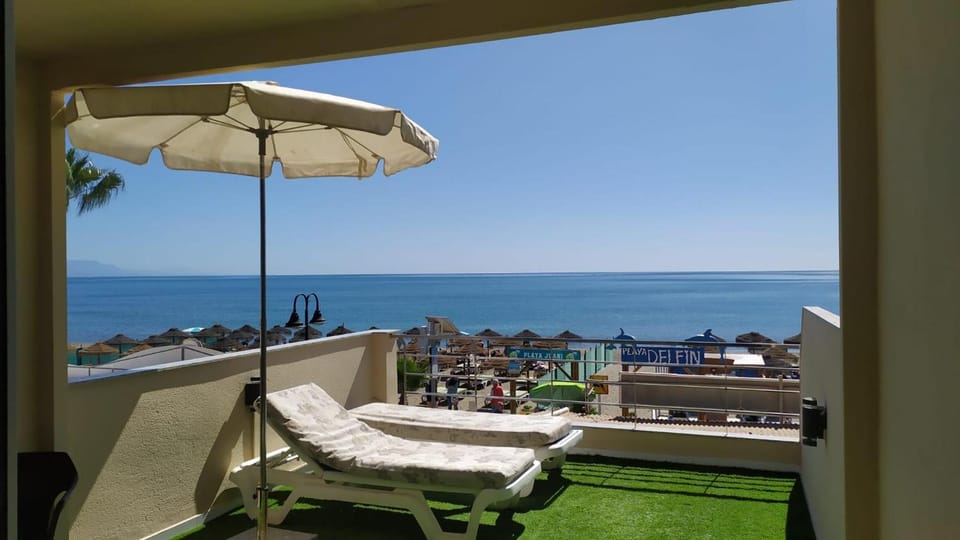 Carihuela Beach Apartamentos Hotel in Torremolinos