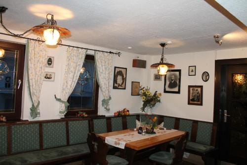 Landgasthof Hotel Zur Linde im Taunus Hotel in Hochtaunuskreis