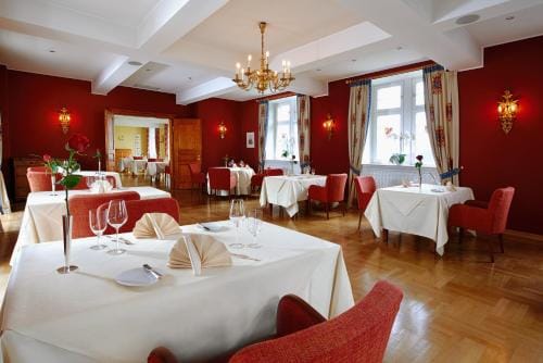Schloss Eberstein Hotel in Baden-Württemberg