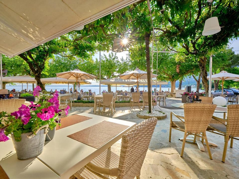 Hotel Conca D'Oro ***S Hotel in Garda