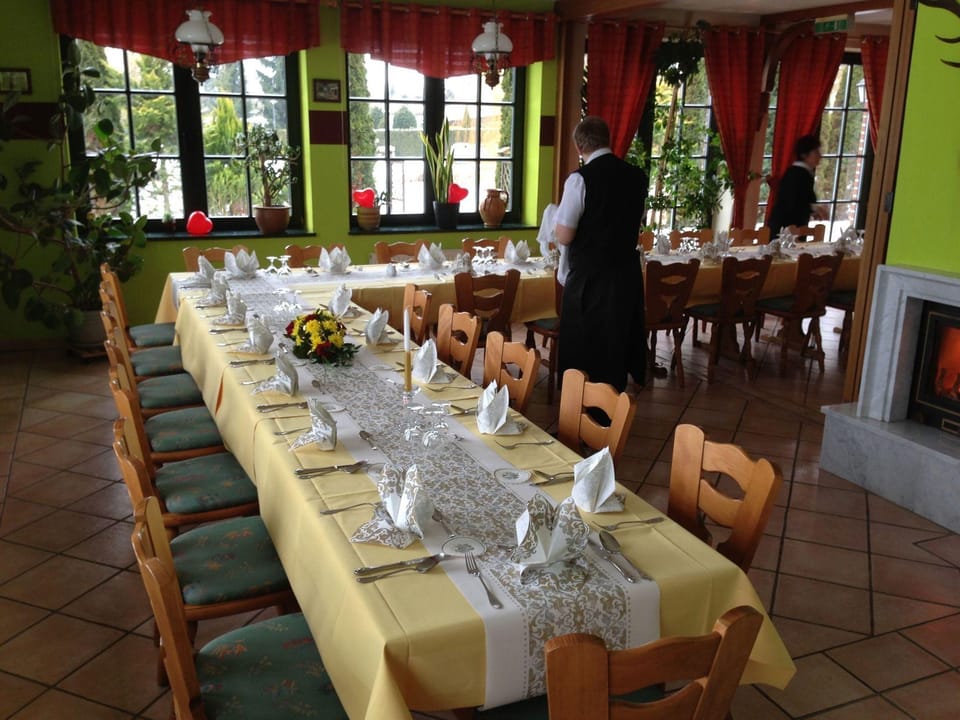 Muritz Landhotel Gruner Baum Hotel in Röbel