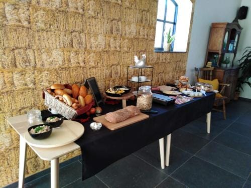 B&B Tantine Hotel in Mol