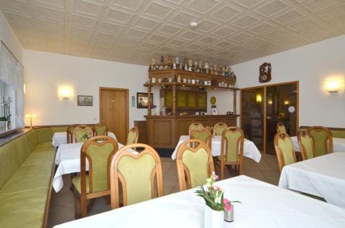 Land-Hotel Am Wald Garni Hotel in Thuringia, Germany