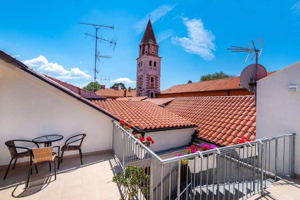 Idassa Atrium rooms Hotel in Zadar
