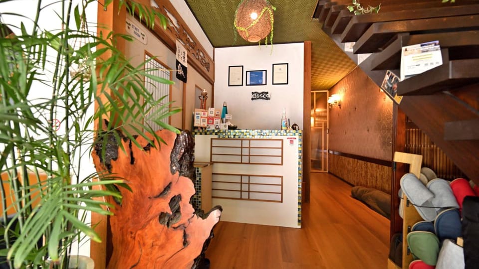 Hostel Caranashi Osaka Imazato Hostel in Osaka