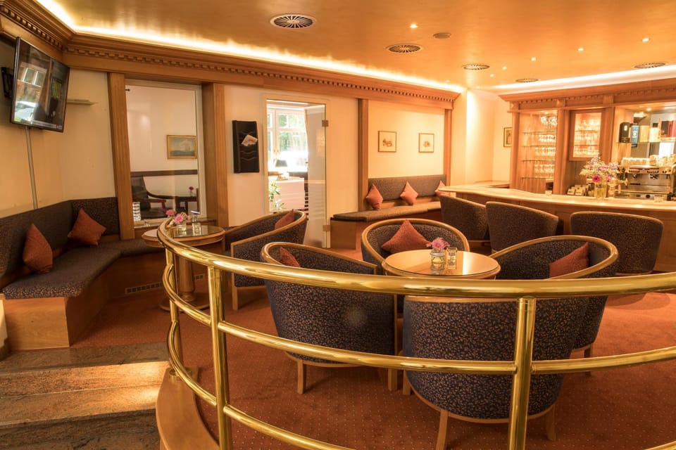 Bar/lounge