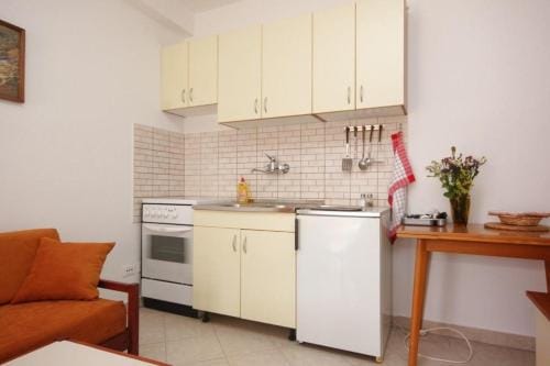 Apartments and rooms with parking space Dubrovnik - 2148 Hotel in Dubrovnik