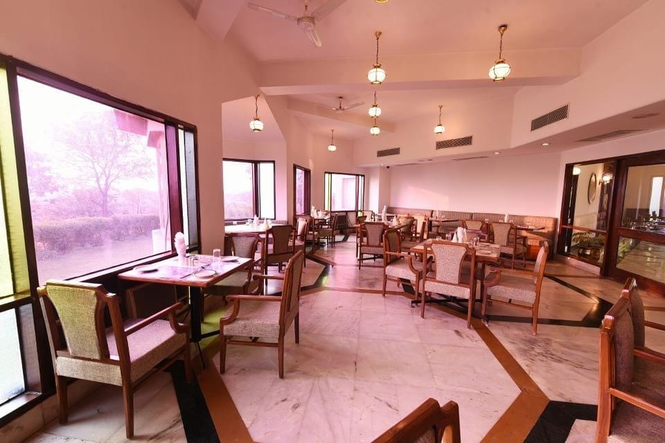 Regency Resorts Hotel in Uttar Pradesh
