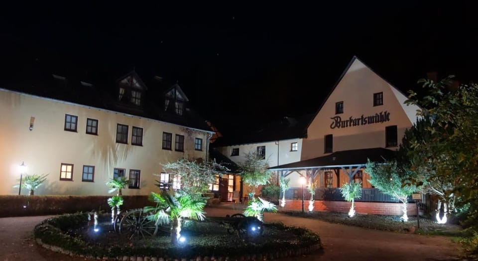 Landhotel Burkartsmuhle Hotel in Rhineland-Palatinate
