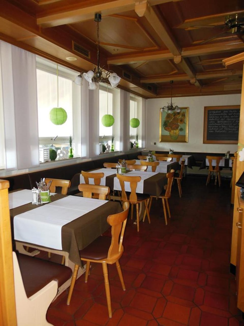 Hotel & Restaurant Zum Ochsen -Ox Distillery Hotel in Hesse