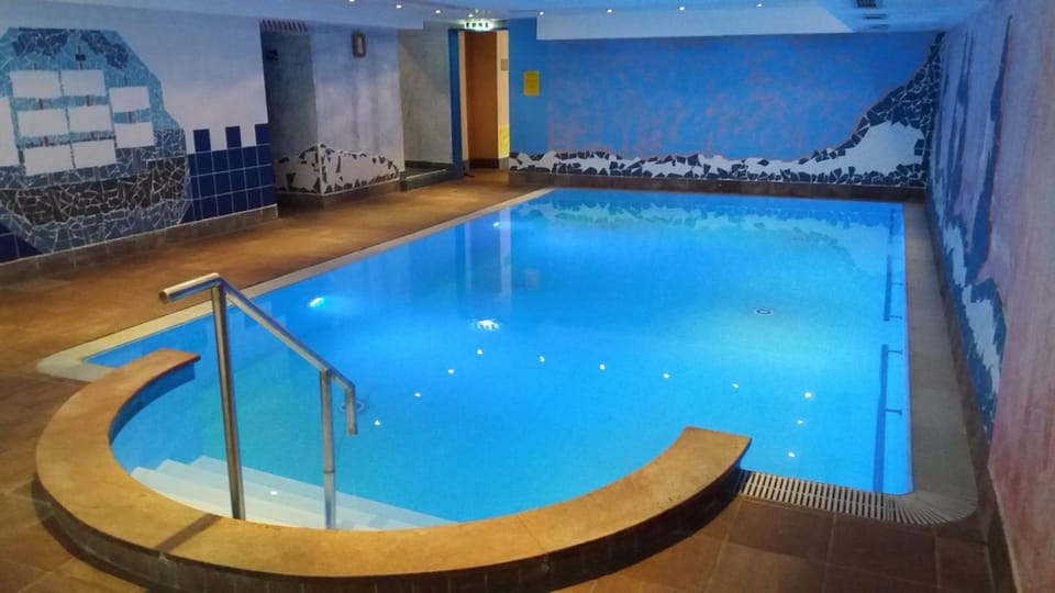 Land-gut-Hotel Zum alten Forsthaus - Aufladestation fur Elektroautos Hotel in Wallonia, Belgium