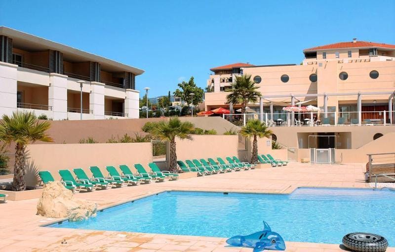 Les Parasols d'Argens Hotel in Roquebrune-sur-Argens
