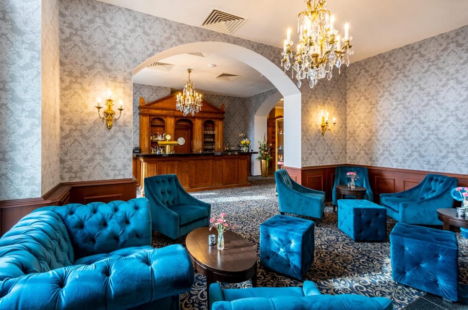 Bar/lounge