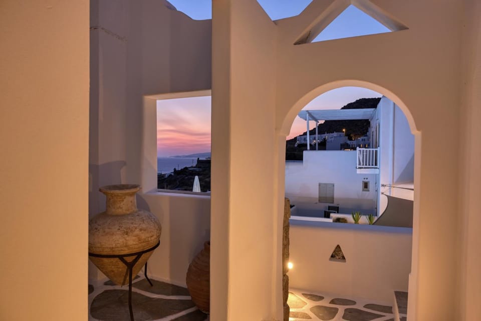 Paolas Beach Apartment hotel in Mykonos, Mikonos 846 00, Greece