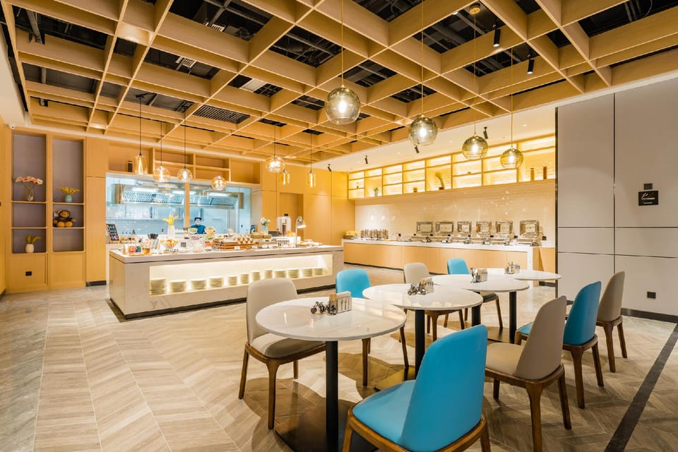 Atour Hotel Xuzhou Global Harbor High Speed Railway Station Hotel in Jiangsu