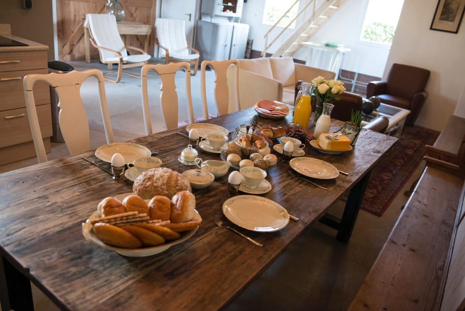 B&B Logeren bij van Heeren Hotel in South Holland (province)