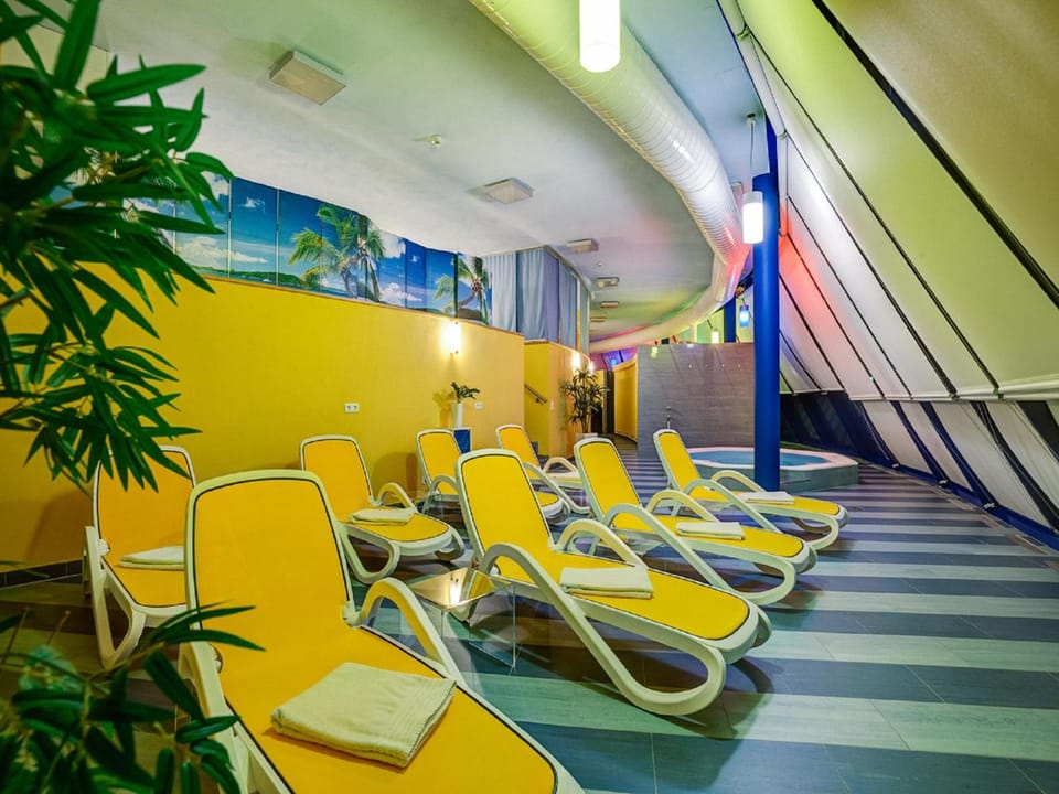 Bodensee Yachthotel Schattmaier Hotel in Vorarlberg, Austria