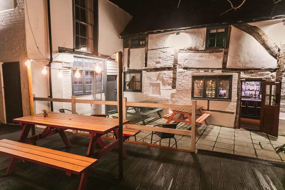 The Rose & Crown Inn in Godalming