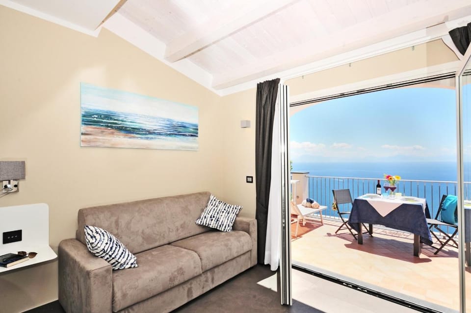 Amalfi Blu Retreat Hotel in Amalfi