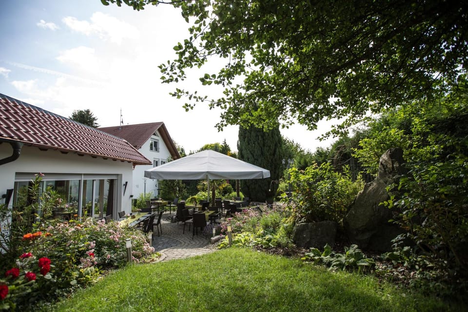 Hotel & Restaurant "Am Obstgarten" Hotel in Friedrichshafen