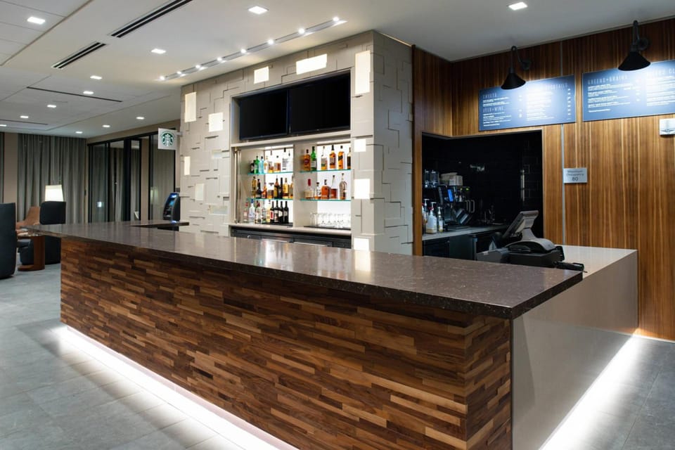 Bar/lounge