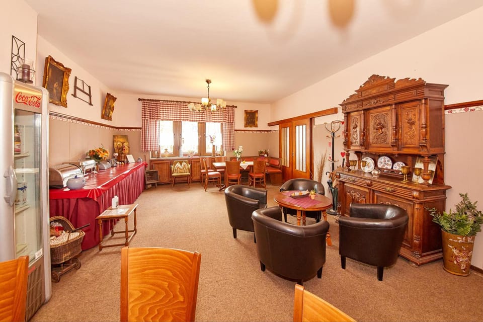 Hotel zum dicken Baum Hotel in Mayen