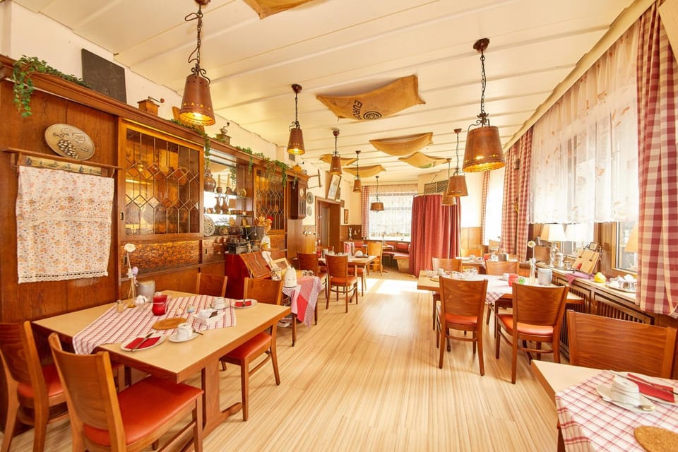 Hotel zum dicken Baum Hotel in Mayen