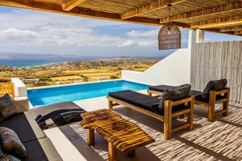 La Grande Vue-Private hilltop villas with private pools Hotel in Naxos, Naxos and Lesser Cyclades, Greece