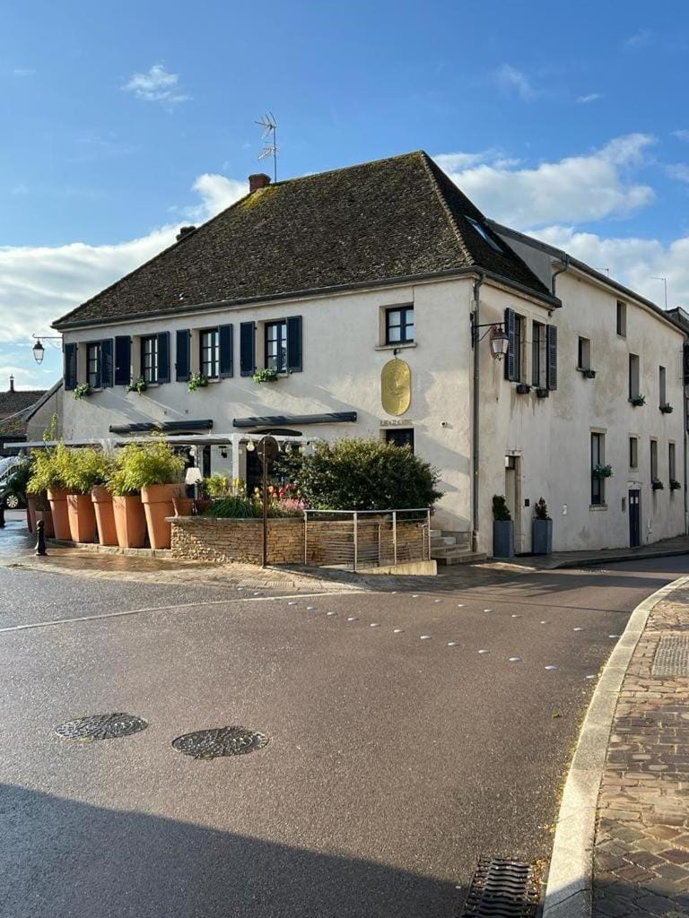 Hotel - Restaurant Le Globe Hotel in Bourgogne-Franche-Comté