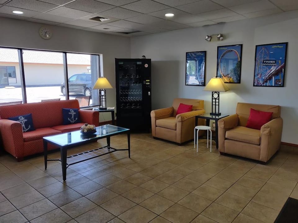 Cedar Cove Motel in Sandusky