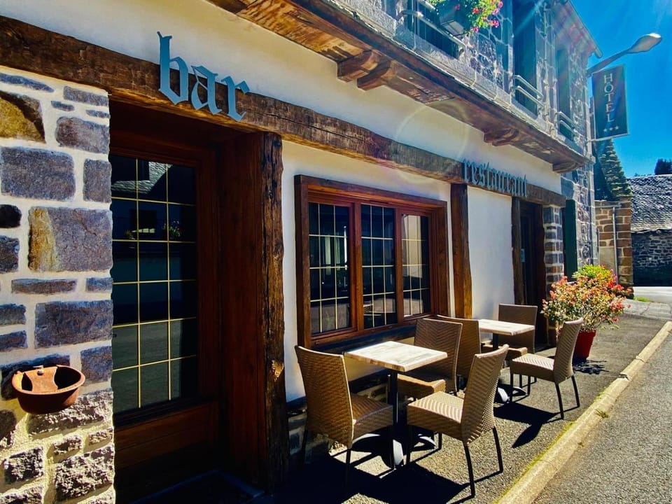 Hotel Restaurant du Plomb du Cantal Hotel in Auvergne-Rhône-Alpes